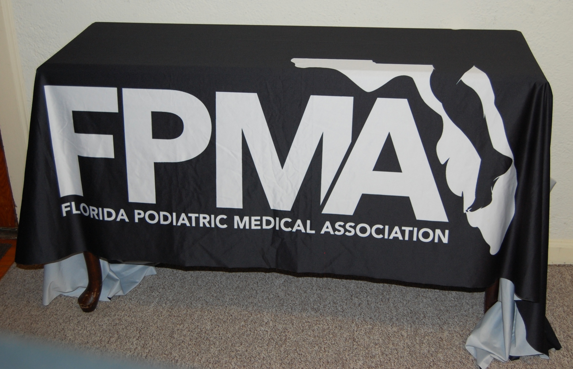 FPMA Black Table Top Cover